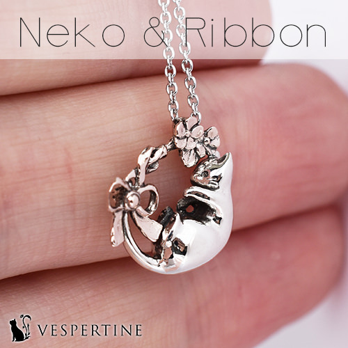 猫リボンネックレス